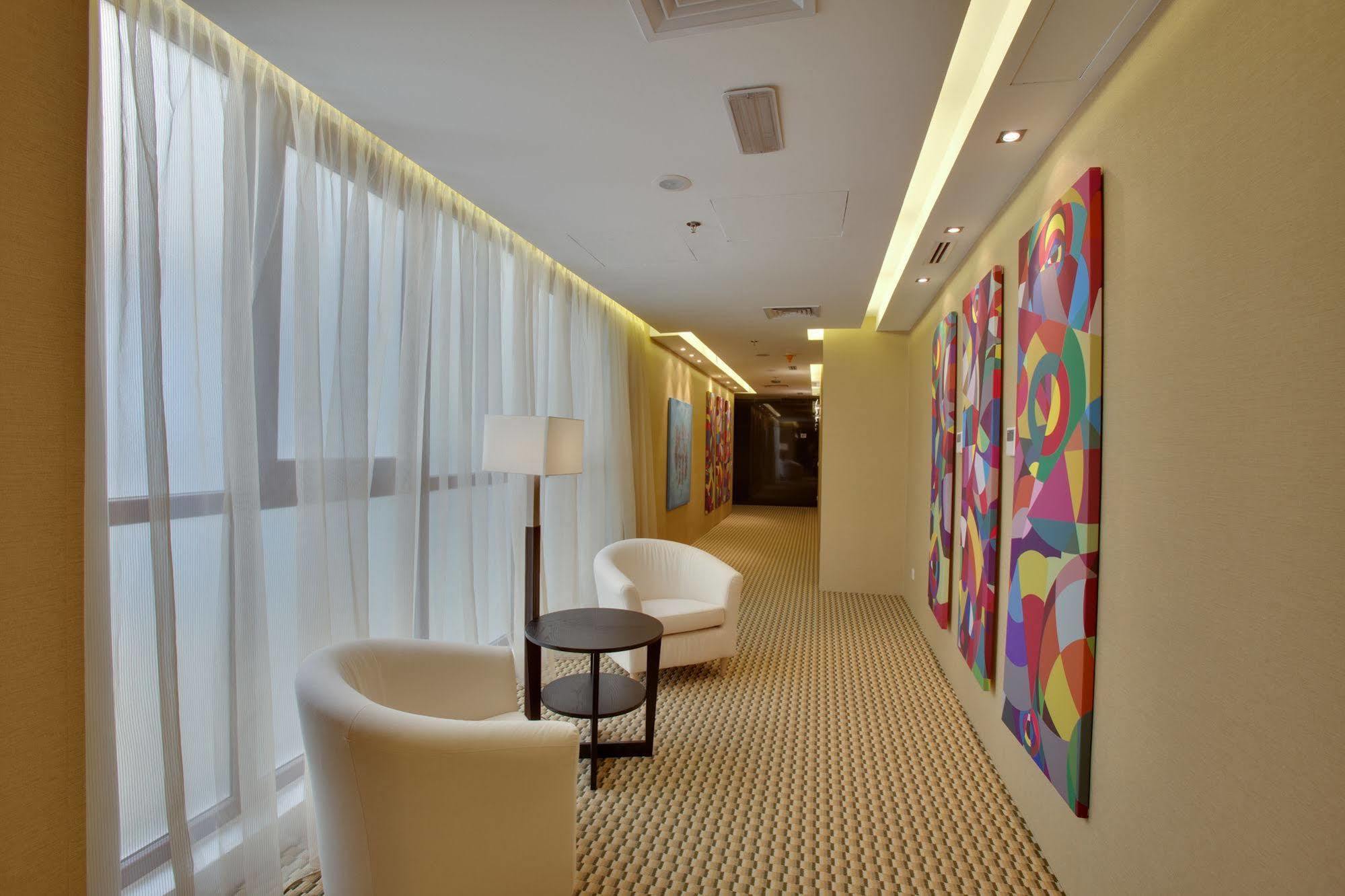 The Rester Hotel Kuwait City Ngoại thất bức ảnh